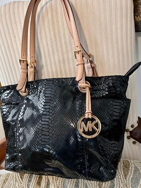 Michael Kors Black Snake-Effect Tote with gold inside and Gold MK Charm